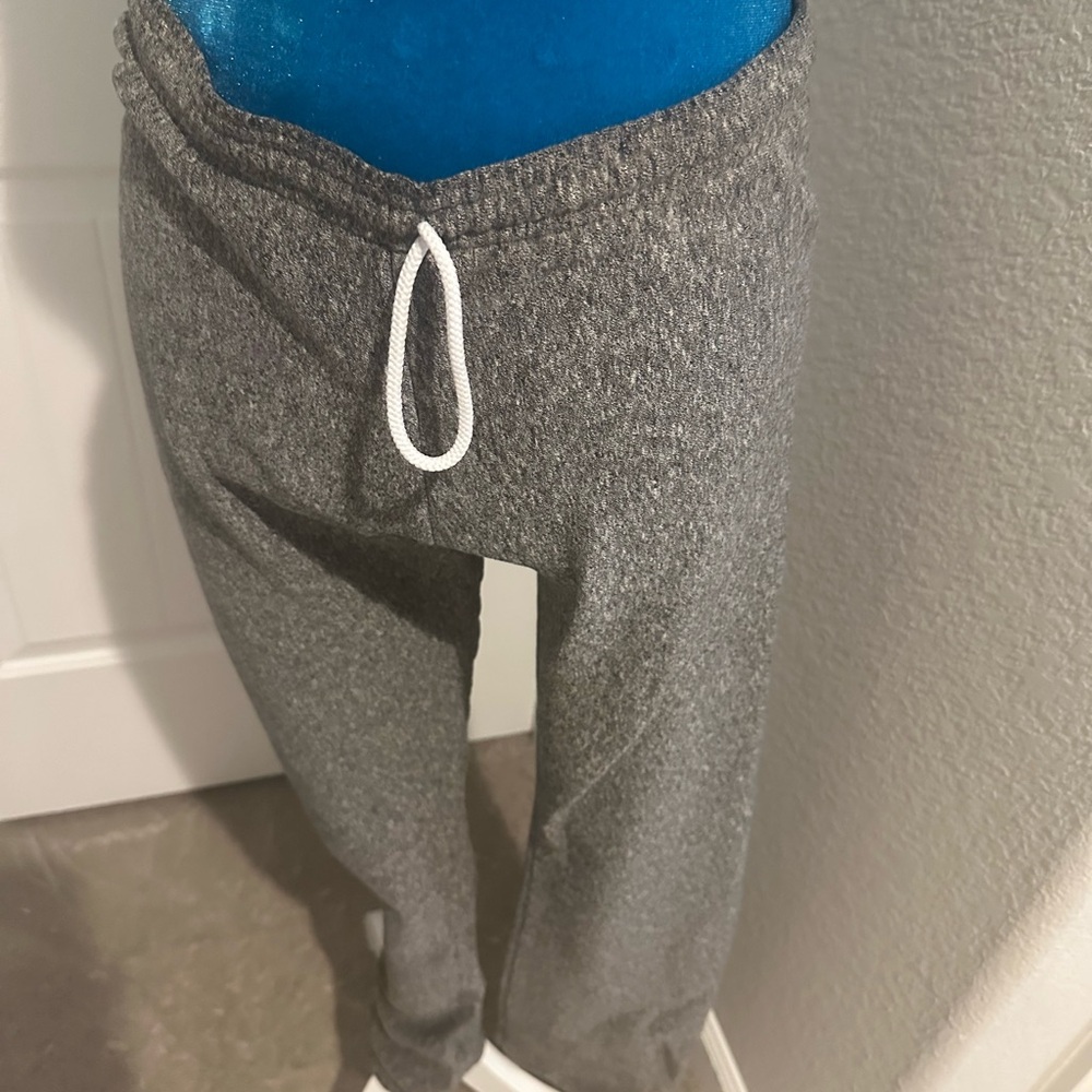 Women’s Heather Gray Lounge Leggings/Joggers – Soft Knit